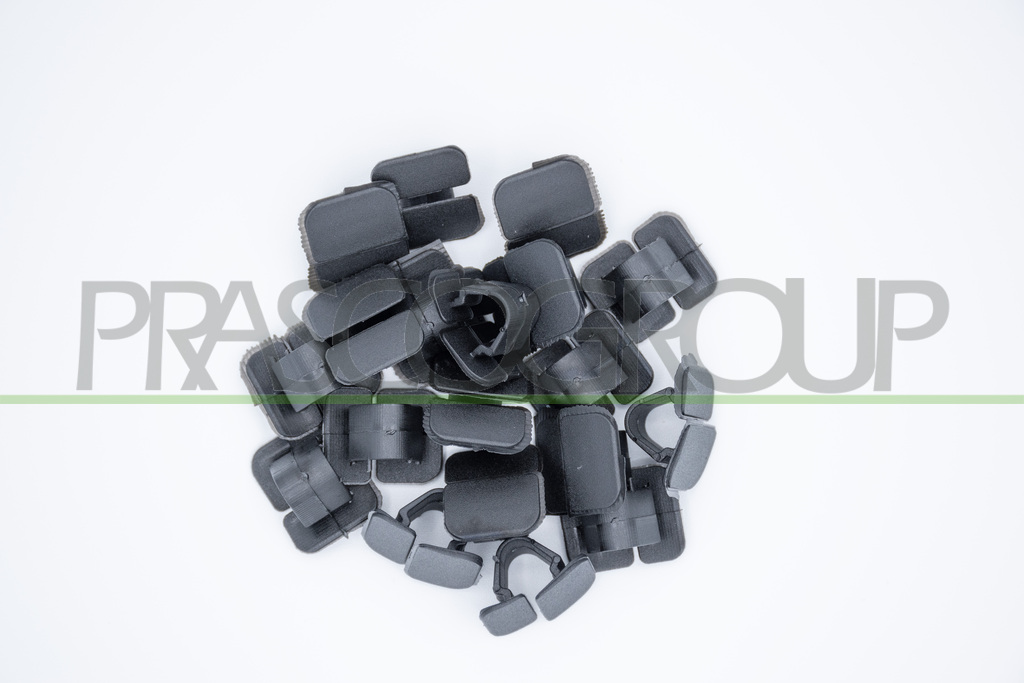HOOD INSULATING MAT-12 CLIPS