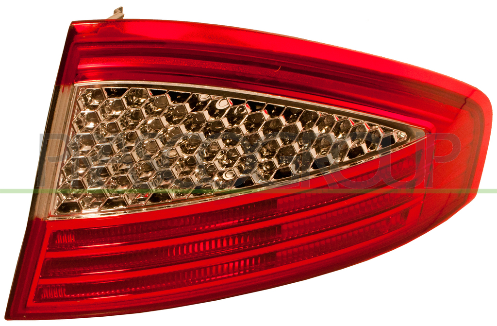 TAIL LAMP RIGHT-OUTER-WITHOUT BULB HOLDER MOD. 4 DOOR