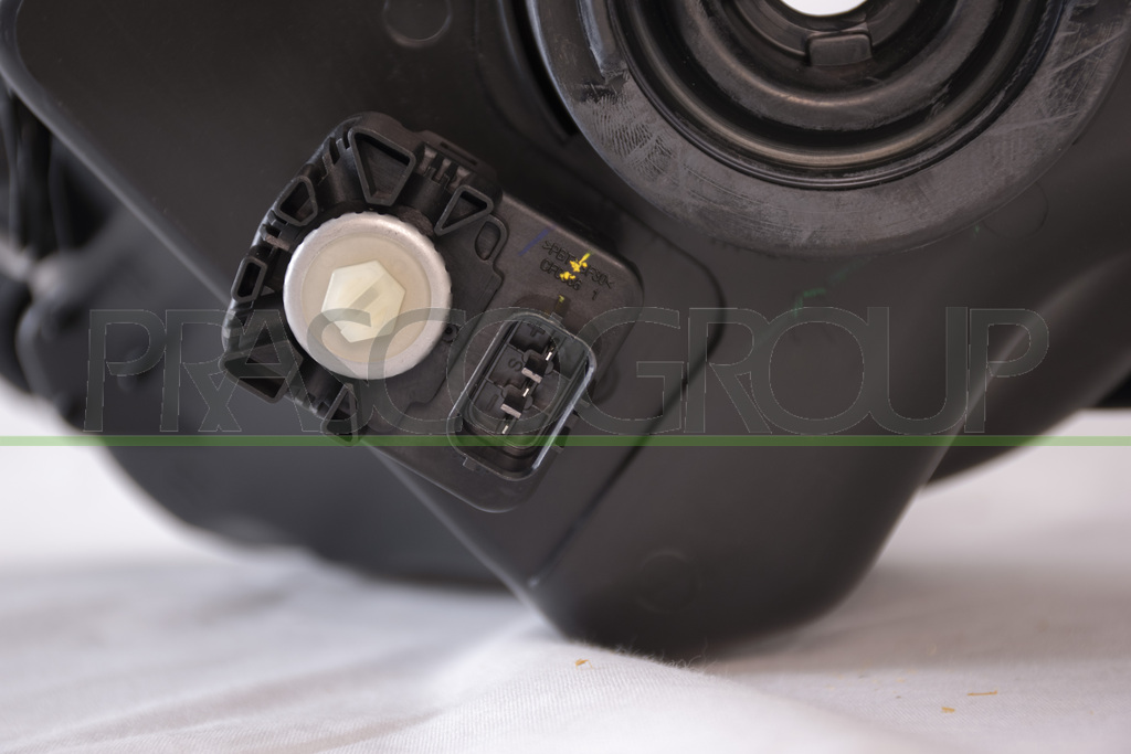 SCHEINWERFER RECHTS H4-MIT LWR-SCHWARZ-MIT MOTOR