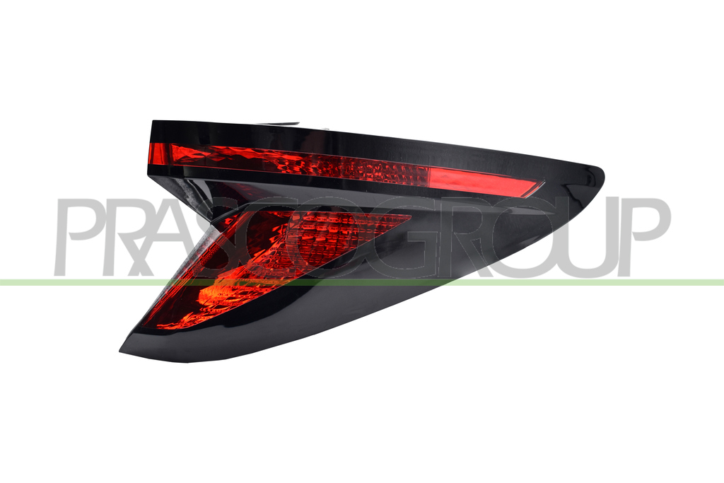 TAIL LAMP RIGHT-OUTER-WITH BULB HOLDER-WITH WIRING