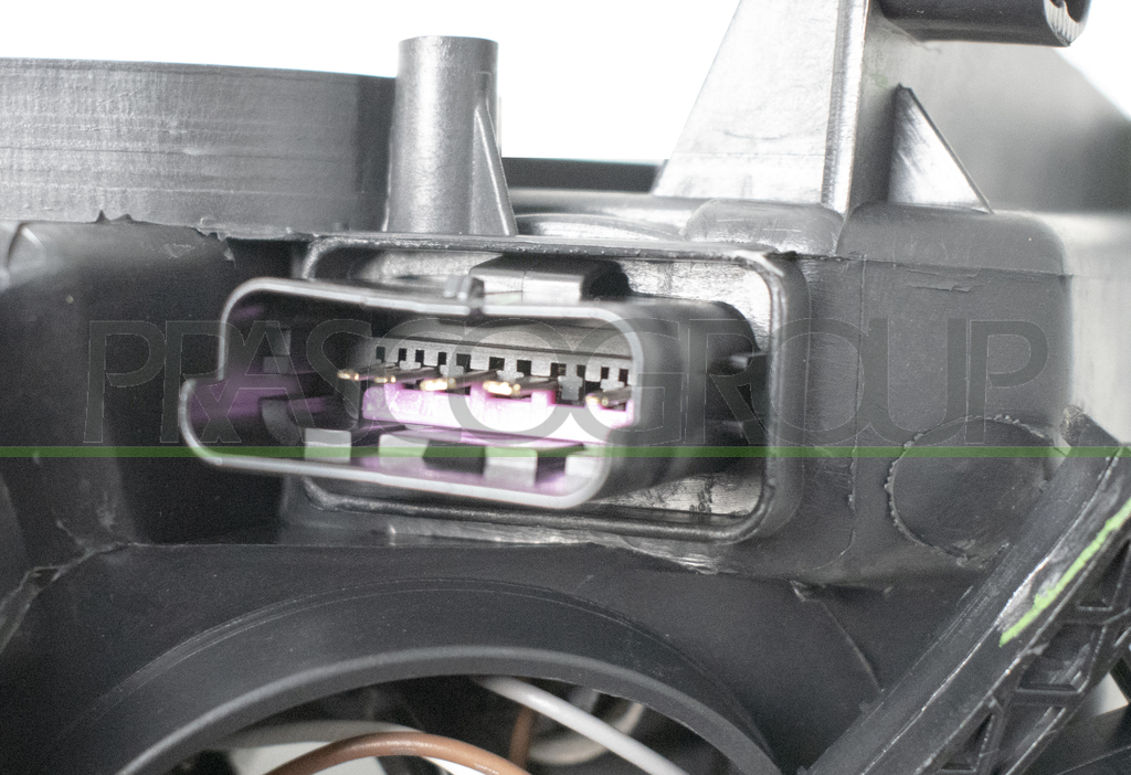 PROIETTORE DESTRO H7+H7-ELETTRICO-CON MOTORE-CROMATO-BORDO NERO