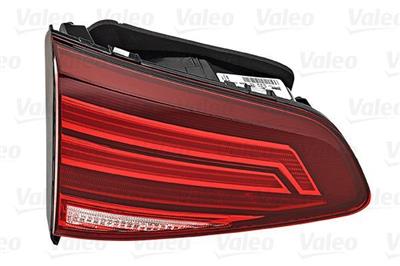 FEU ARG COFFRE VW GOLF VII 01/17> LED