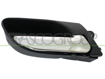 REAR DOOR HANDLE RIGHT-INNER-WITH CHROME LEVER-BLACK HOUSING