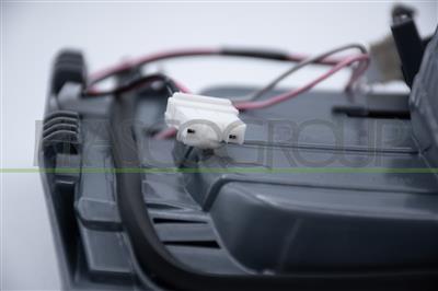RUECKLEUCHTE RECHTS-INNEN-OHNE FASSUNG-LED-VALEO TYP