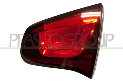 TAIL LAMP RIGHT-INNER-WITH BULB HOLDER