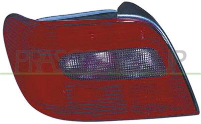 TAIL LAMP RIGHT-WITHOUT BULB HOLDER