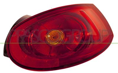 TAIL LAMP RIGHT-WITHOUT BULB HOLDER