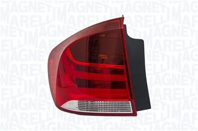 TAIL LAMP RIGHT-OUTER-WITH BULB HOLDER