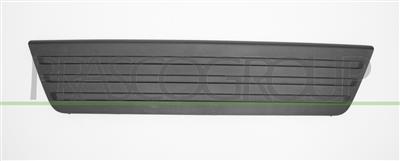 REAR BUMPER TREAD STEP-BLACK