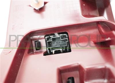 PILOTO TRASERO DERECHO EXTERIOR-LED MOD. 4 PUERTAS