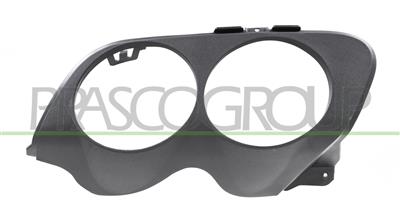 MOULURE POT ECHAPPEMENT PARE-CHOCS ARRIERE DROITE-NOIRE STRUCTURE' MOD. AMG E53