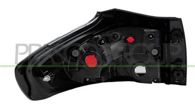TAIL LAMP RIGHT-OUTER-WITHOUT BULB HOLDER