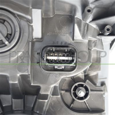 HEADLAMP RIGHT H4 ELECTRIC-WITH MOTOR-WITH DAY RUNNING LIGHT-LED