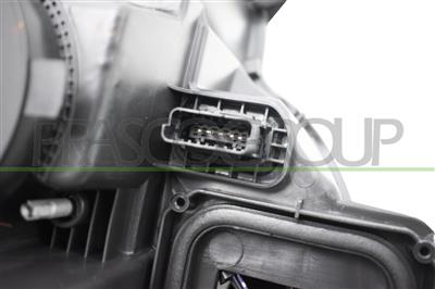 PROIETTORE DESTRO H7+H7-ELETTRICO-SENZA MOTORE-CON LUCE DIURNA-BORDO NERO-LED