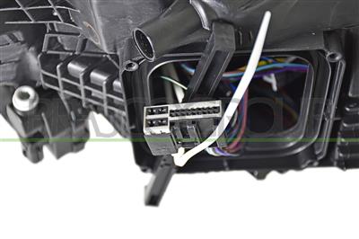 PROIETTORE SINISTRO-ELETTRICO-CON MOTORE-CON LUCE DIURNA-LED-VERSIONE HELLA