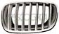 GRILLE CALANDRE GAUCHE-CHROMEE/TITANE